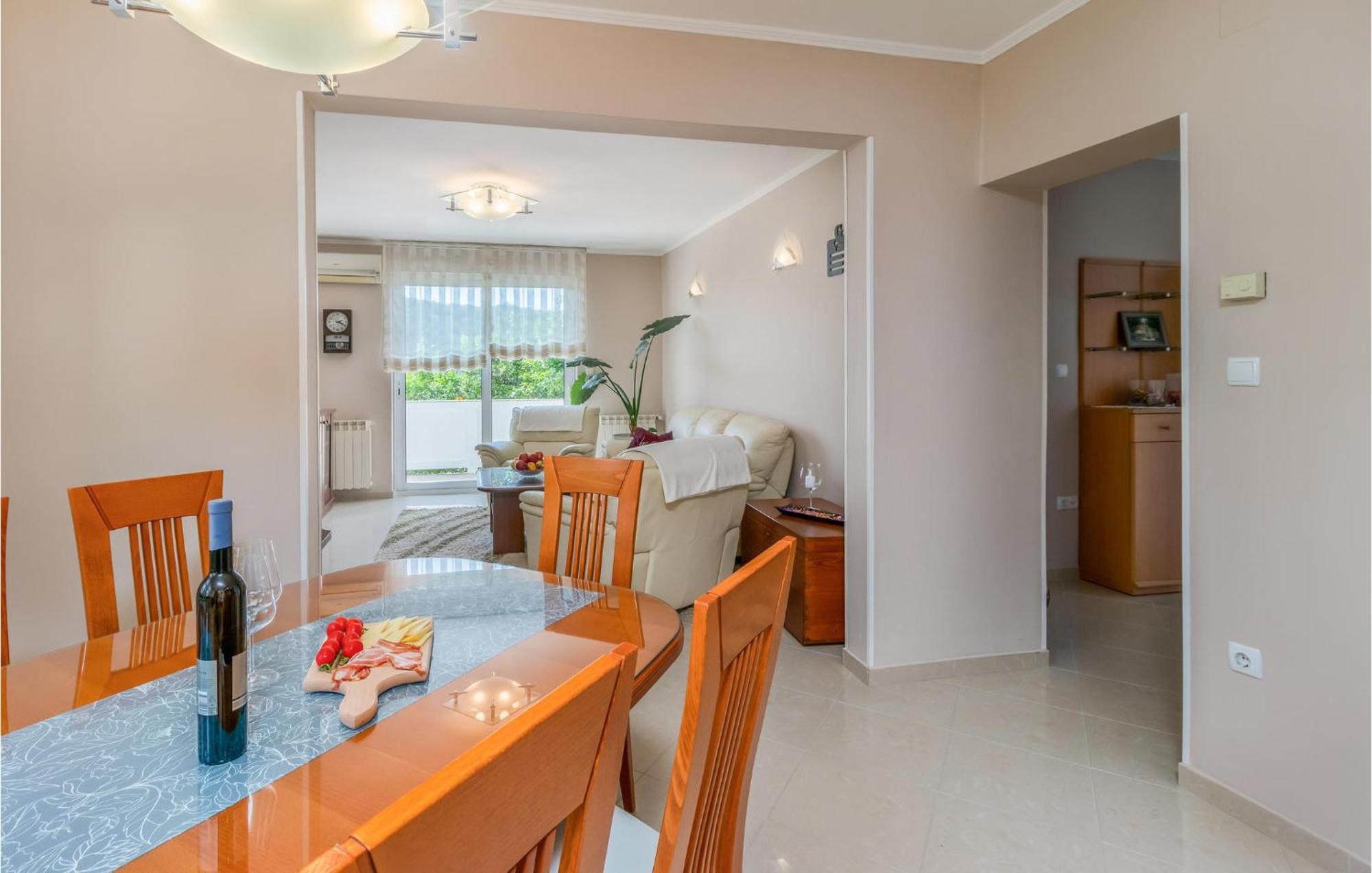 1 Bedroom Awesome Apartment In Kampor Εξωτερικό φωτογραφία
